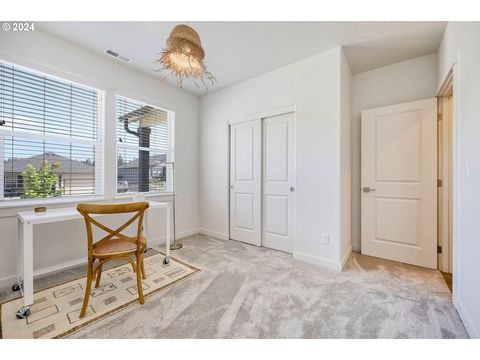 Tiny photo for 170 Rockcrest Dr, Lowell, OR 97452 (MLS # 494360140)