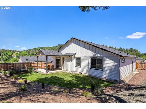 Tiny photo for 170 Rockcrest Dr, Lowell, OR 97452 (MLS # 494360140)