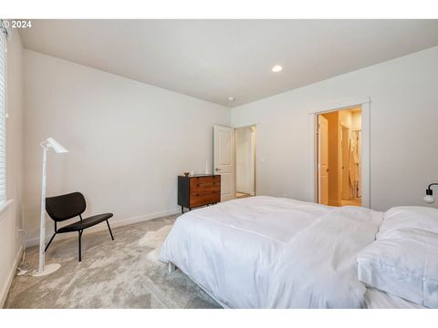 Tiny photo for 170 Rockcrest Dr, Lowell, OR 97452 (MLS # 494360140)