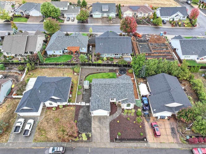 Dallas, Oregon 97338, United States, 3 Bedrooms Bedrooms, ,2 BathroomsBathrooms,Residential,Active,220783