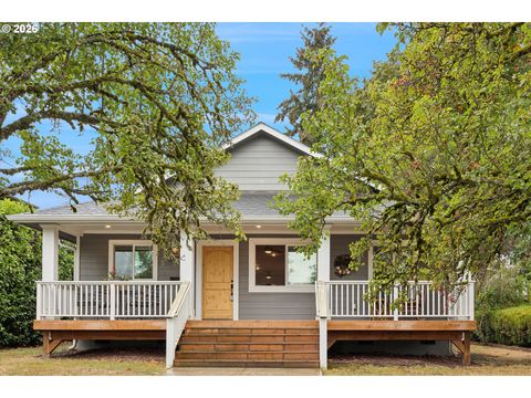 5812 N SYRACUSE ST Portland OR 97203