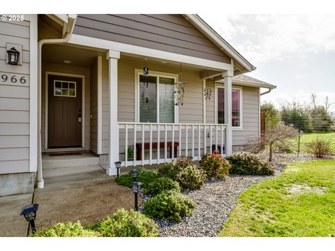 A home in Creswell