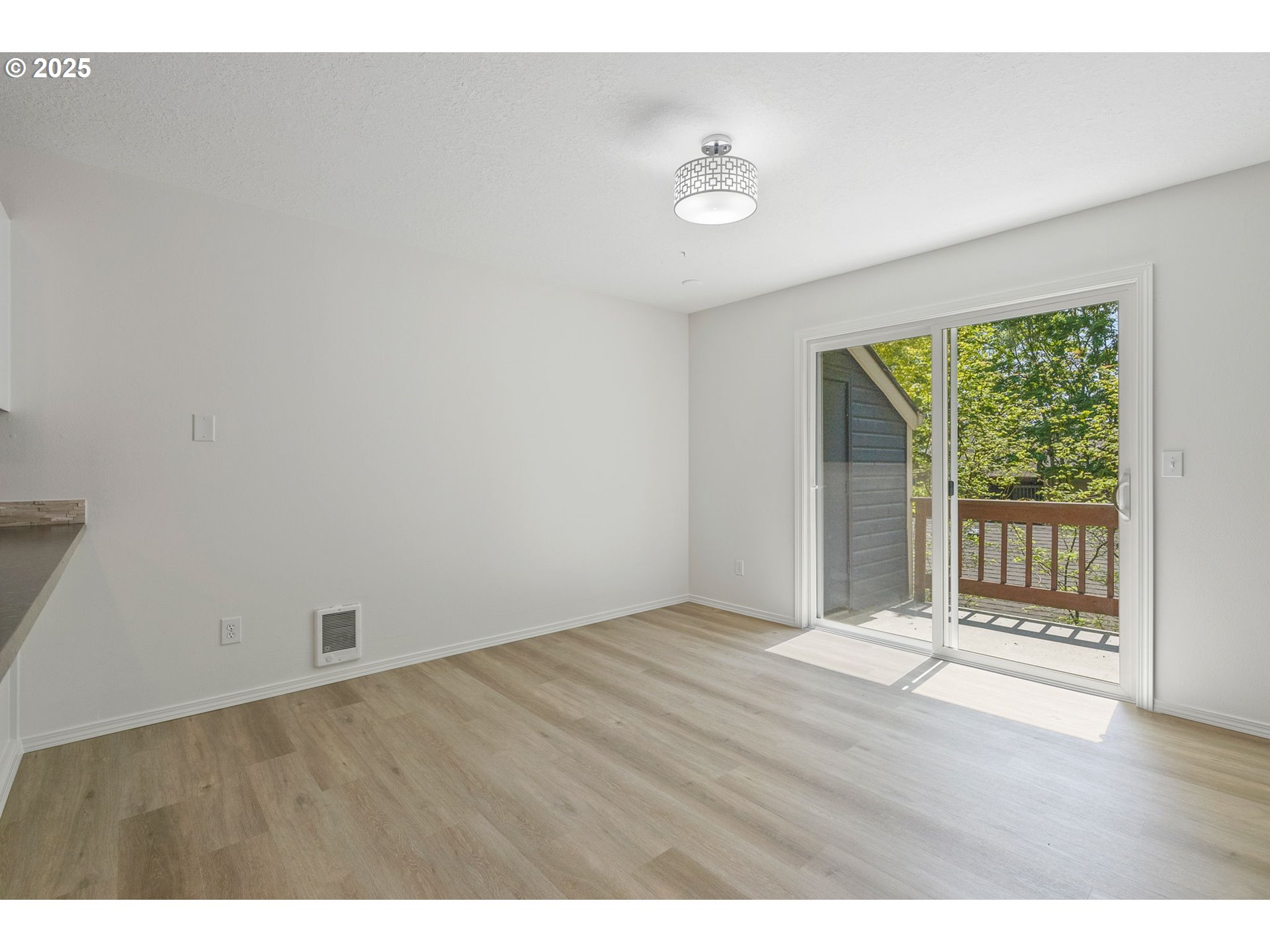 9778 SW Tualatin RD