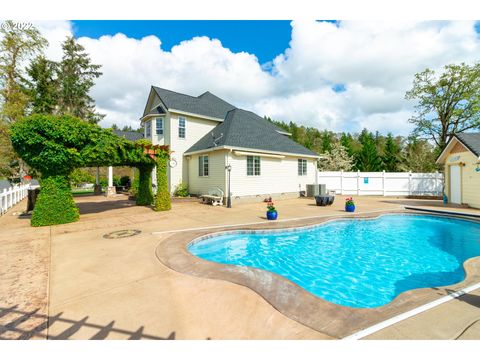 A home in Roseburg