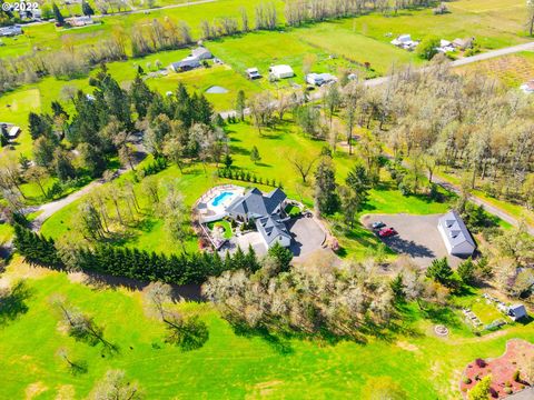 A home in Roseburg