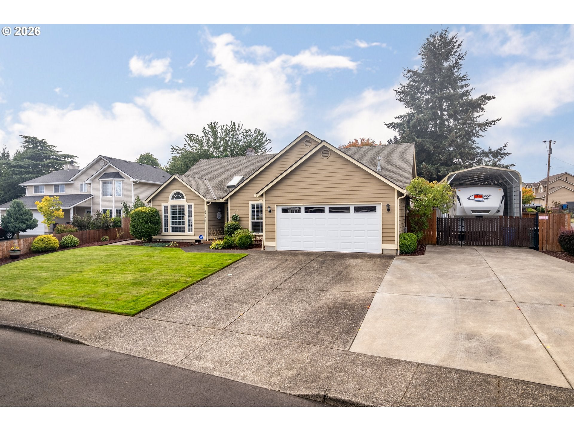 8413 NE 65TH CIR