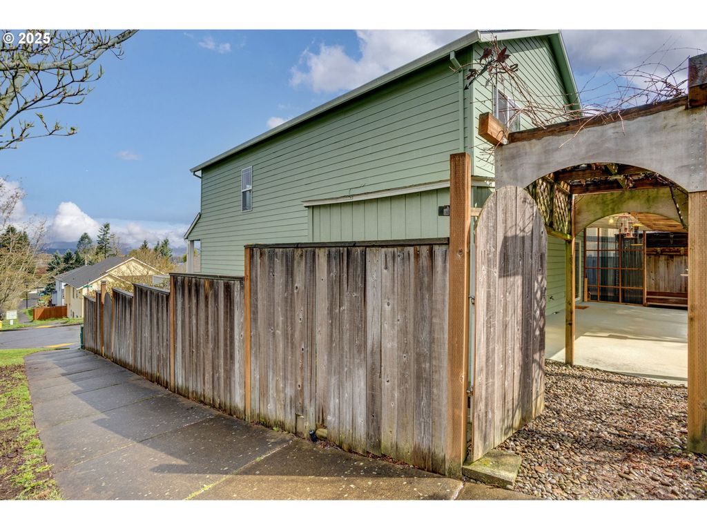 listing image 38