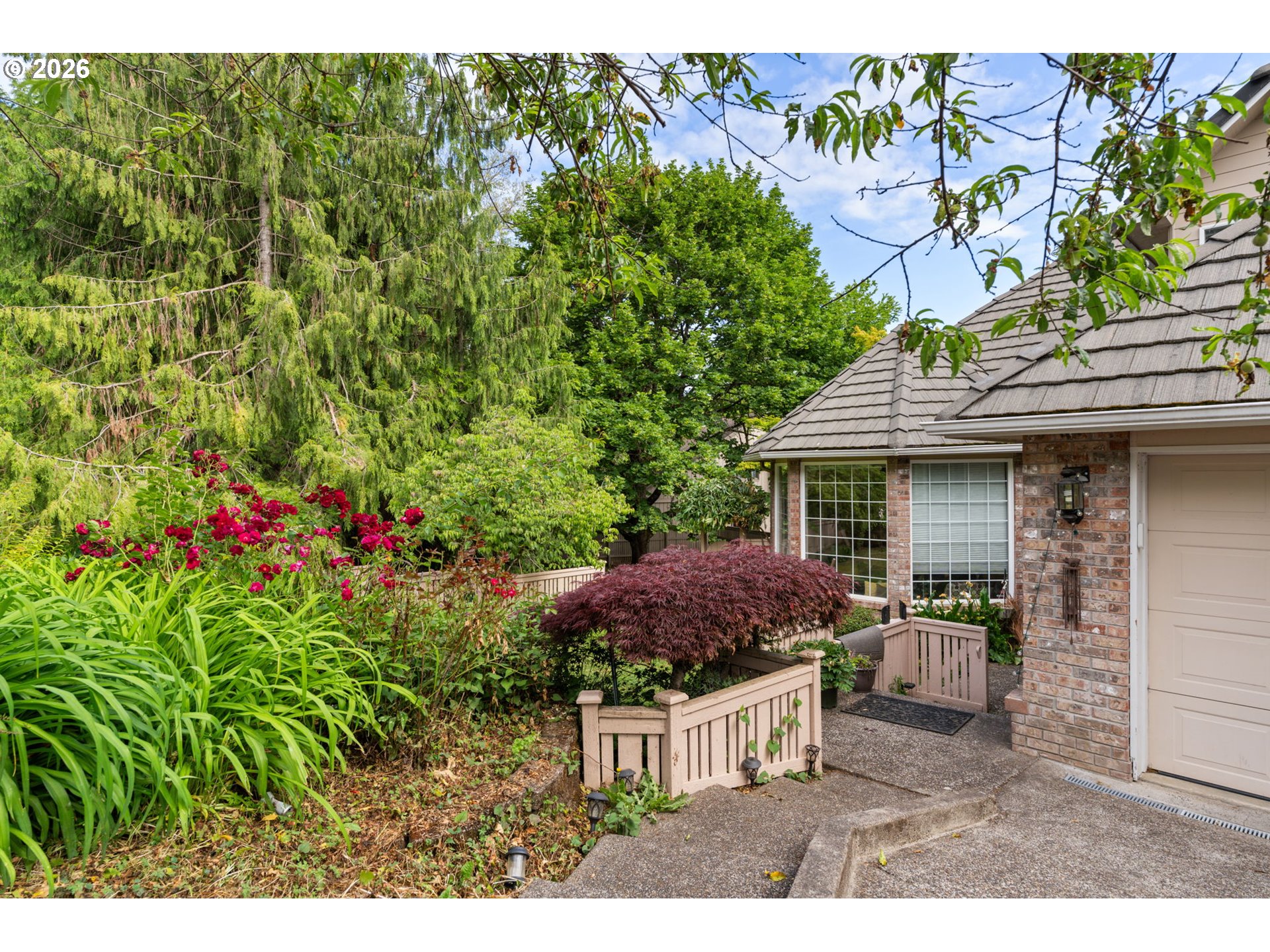 367 SPYGLASS DR