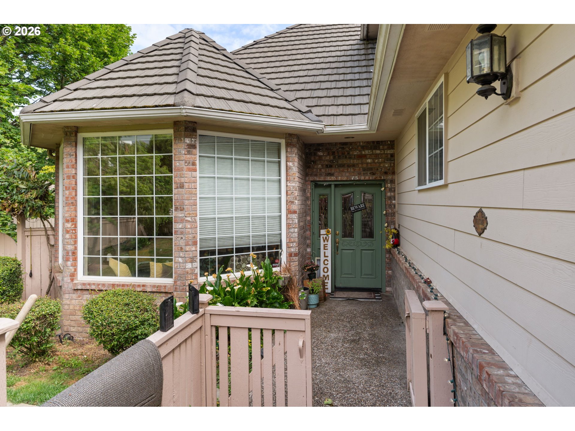 367 SPYGLASS DR