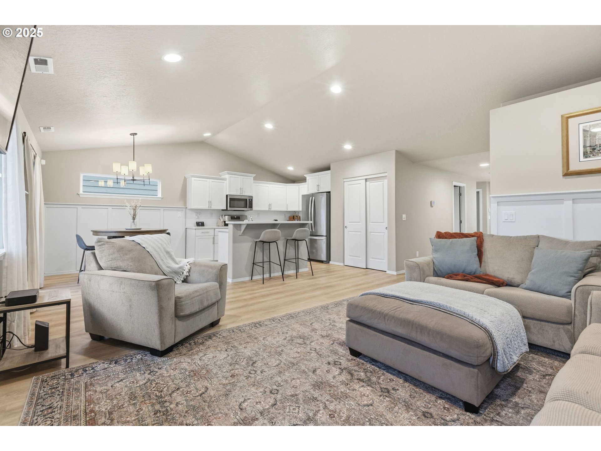 Springfield, Oregon 97478, United States, 3 Bedrooms Bedrooms, ,2 BathroomsBathrooms,Residential,Active,236771