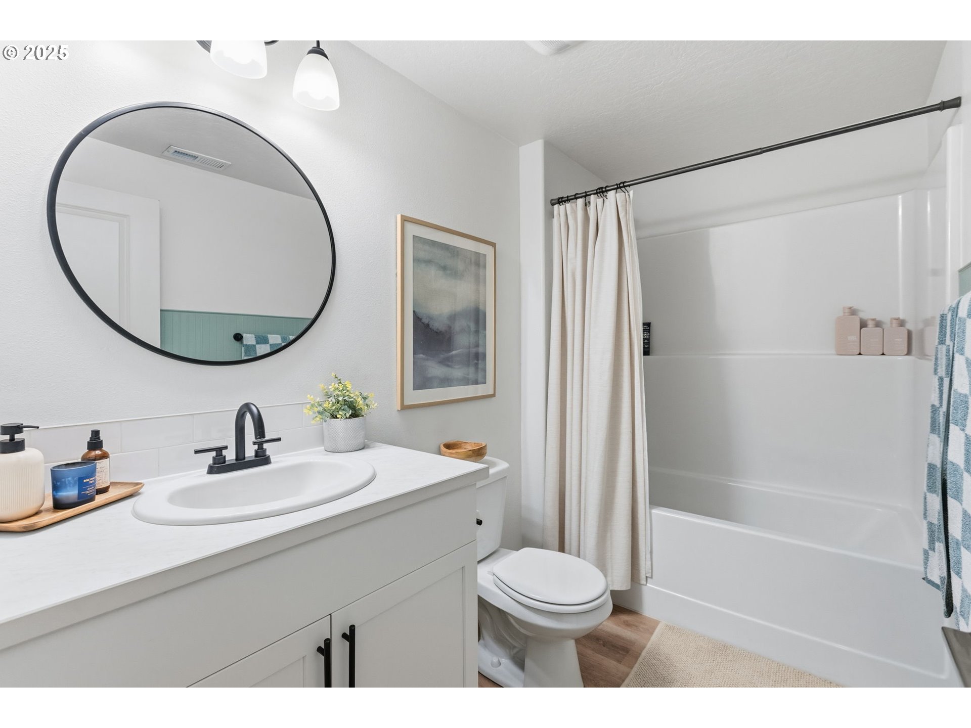 Springfield, Oregon 97478, United States, 3 Bedrooms Bedrooms, ,2 BathroomsBathrooms,Residential,Active,236771