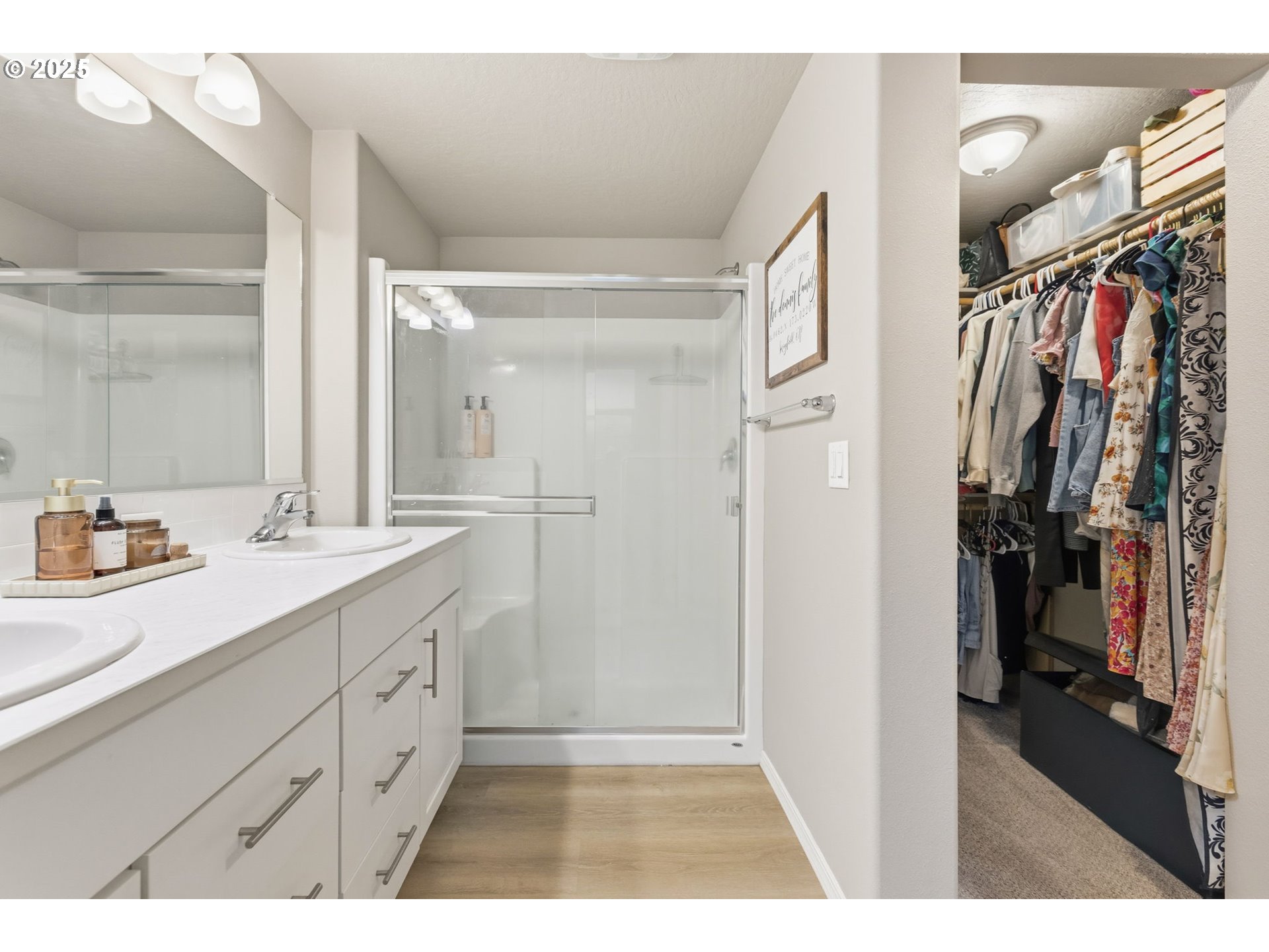 Springfield, Oregon 97478, United States, 3 Bedrooms Bedrooms, ,2 BathroomsBathrooms,Residential,Active,236771