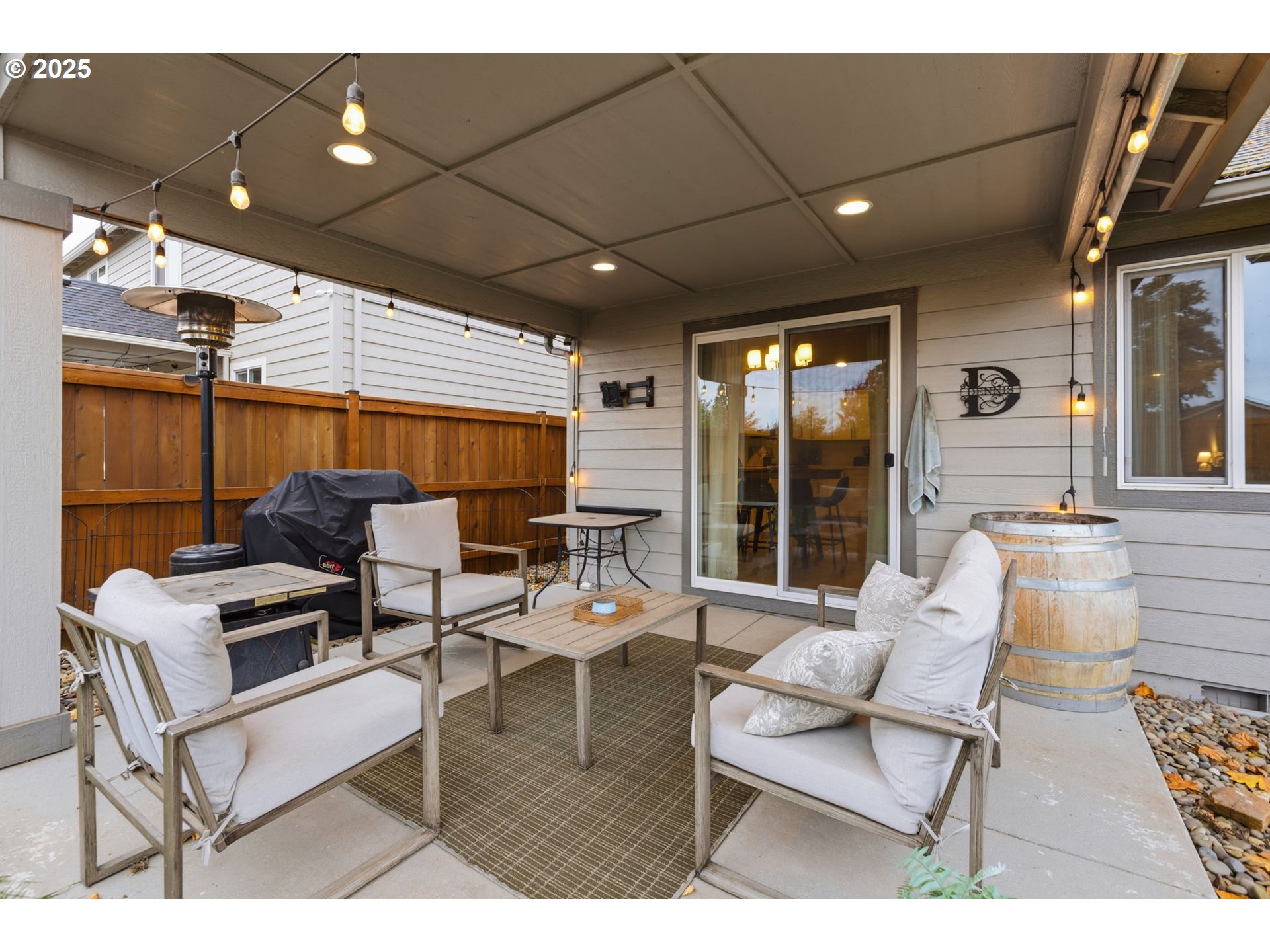 Springfield, Oregon 97478, United States, 3 Bedrooms Bedrooms, ,2 BathroomsBathrooms,Residential,Active,236771