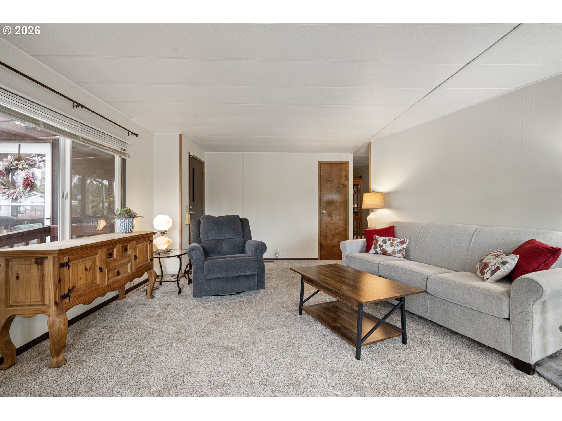 1400 CANDLELIGHT DR 105