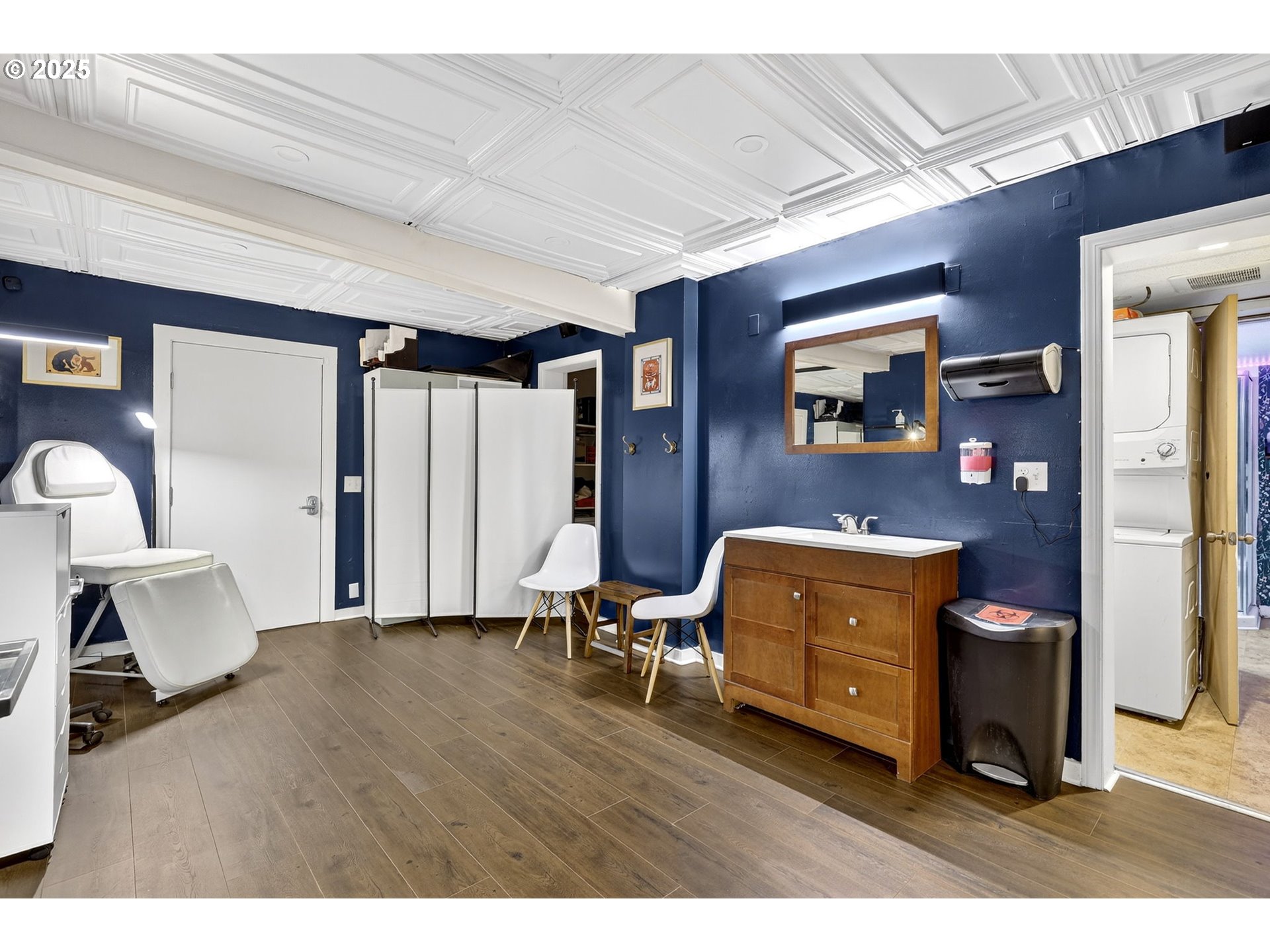 1104 SW COLUMBIA ST 1