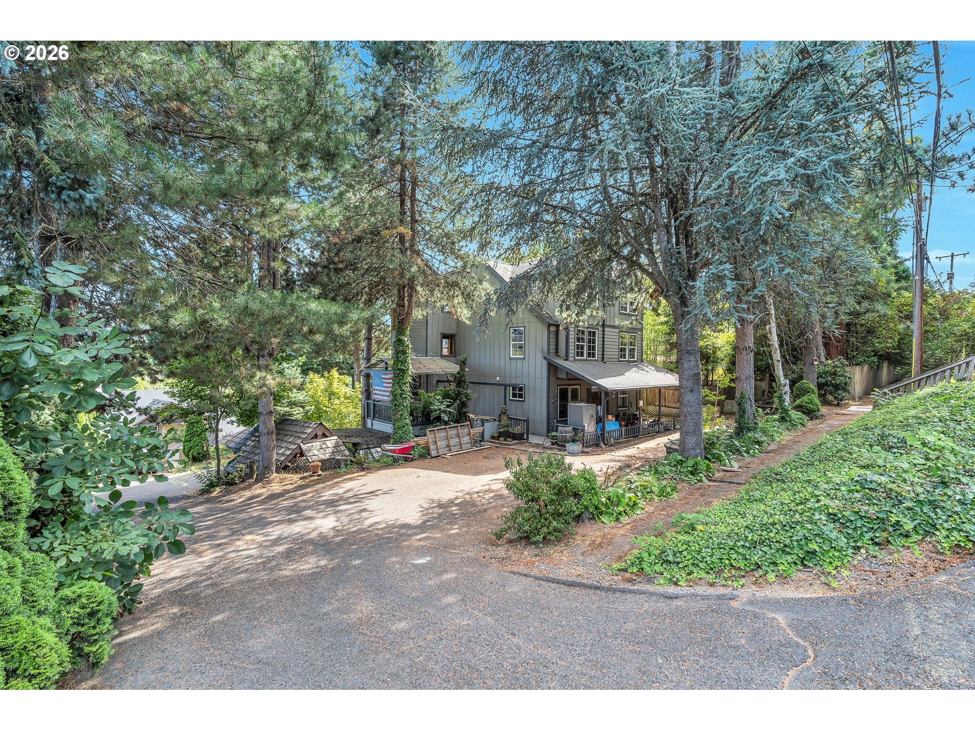 2325 5TH AVE