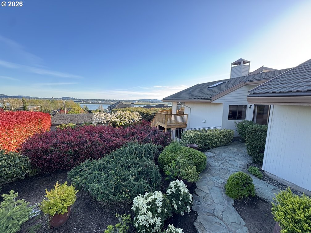 8003 SE EVERGREEN HWY
