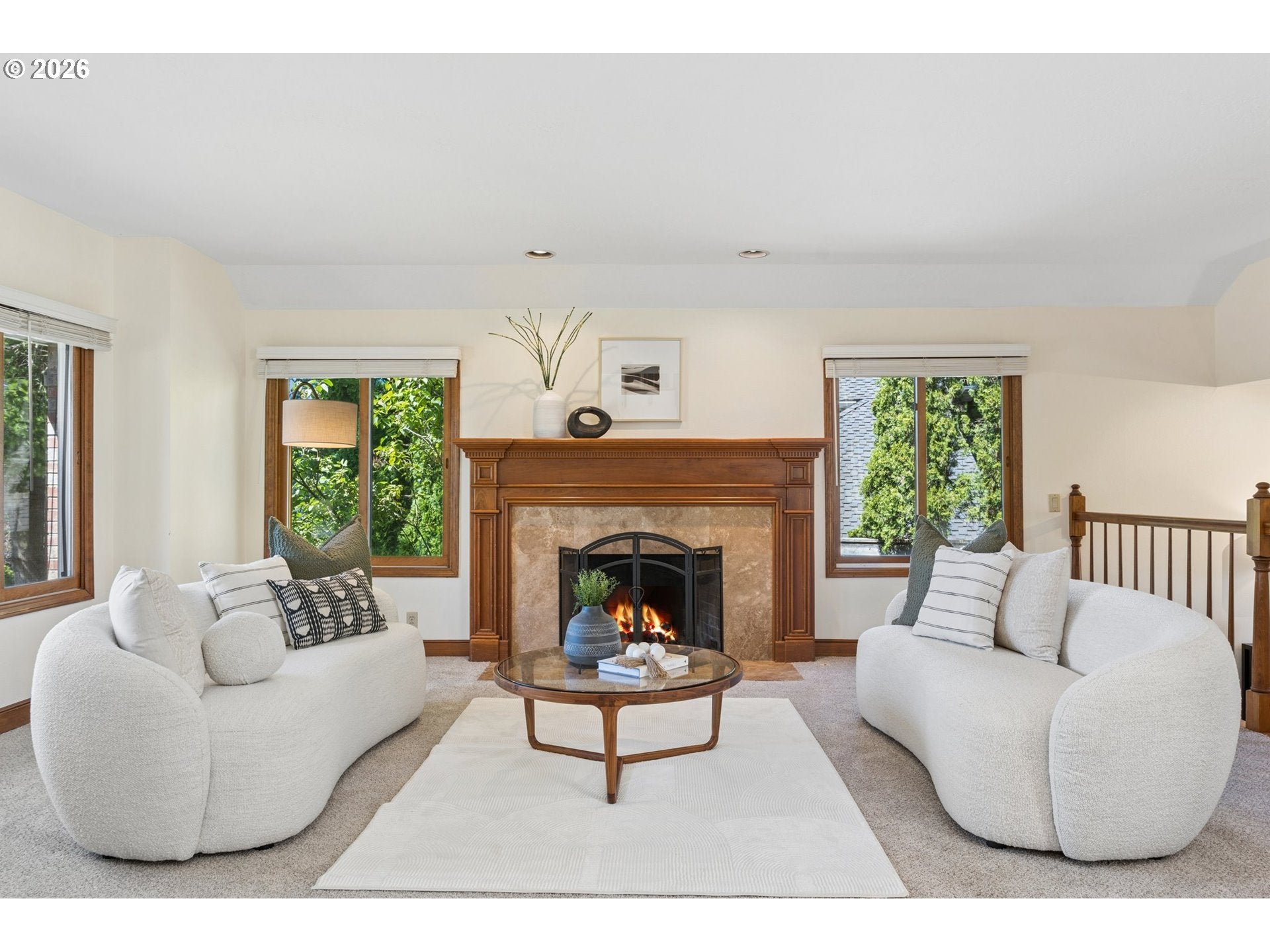 2107 CLUB HOUSE DR