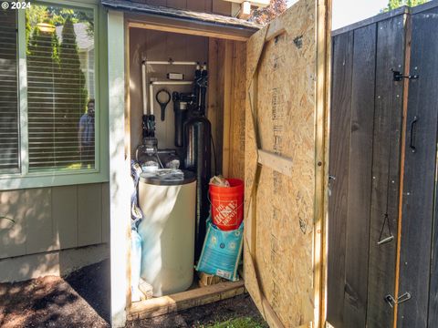 A home in Troutdale