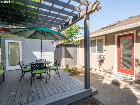 A home in Troutdale