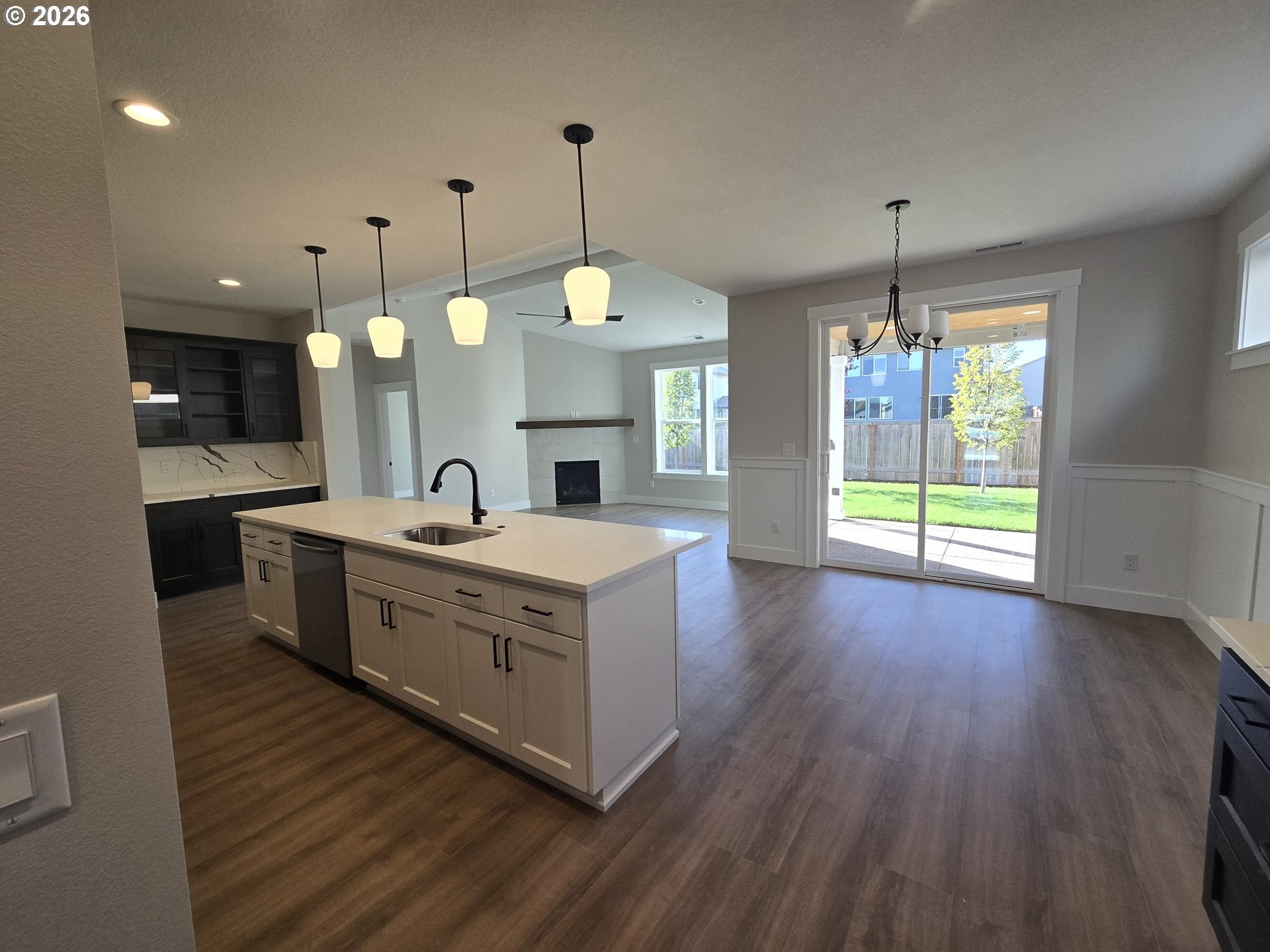 447 SW 15th AVE