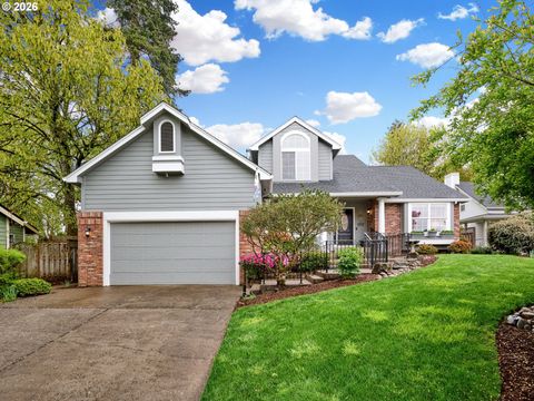 219 AMES CT Silverton OR 97381