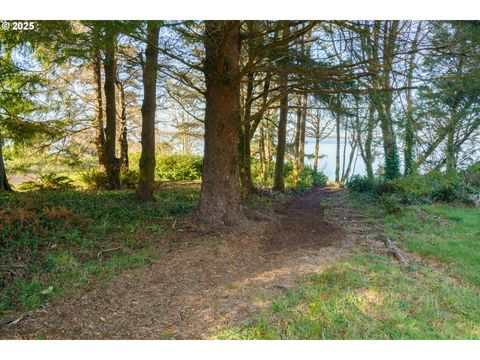 A home in Tillamook