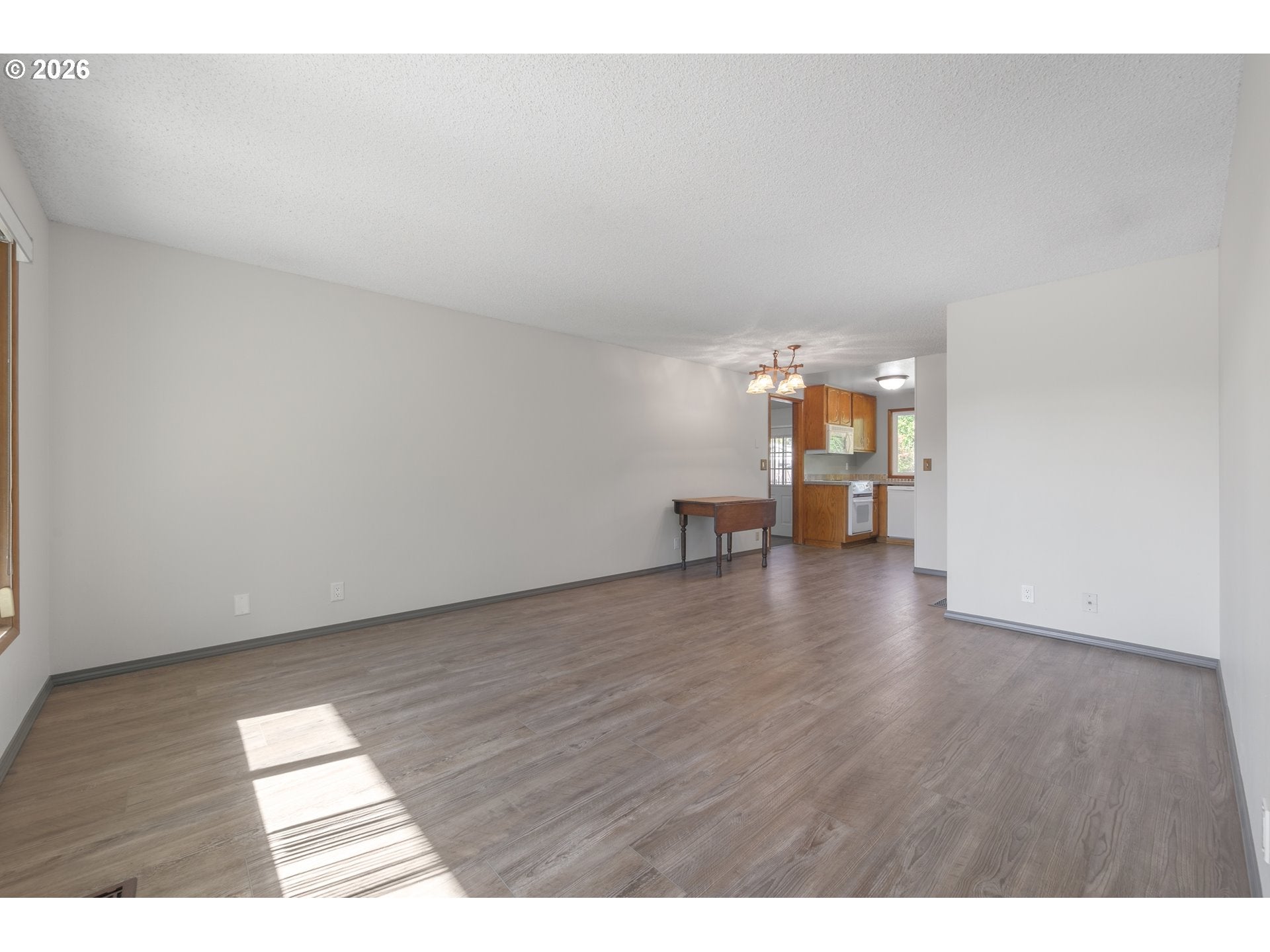 1180 BROCKTON PL