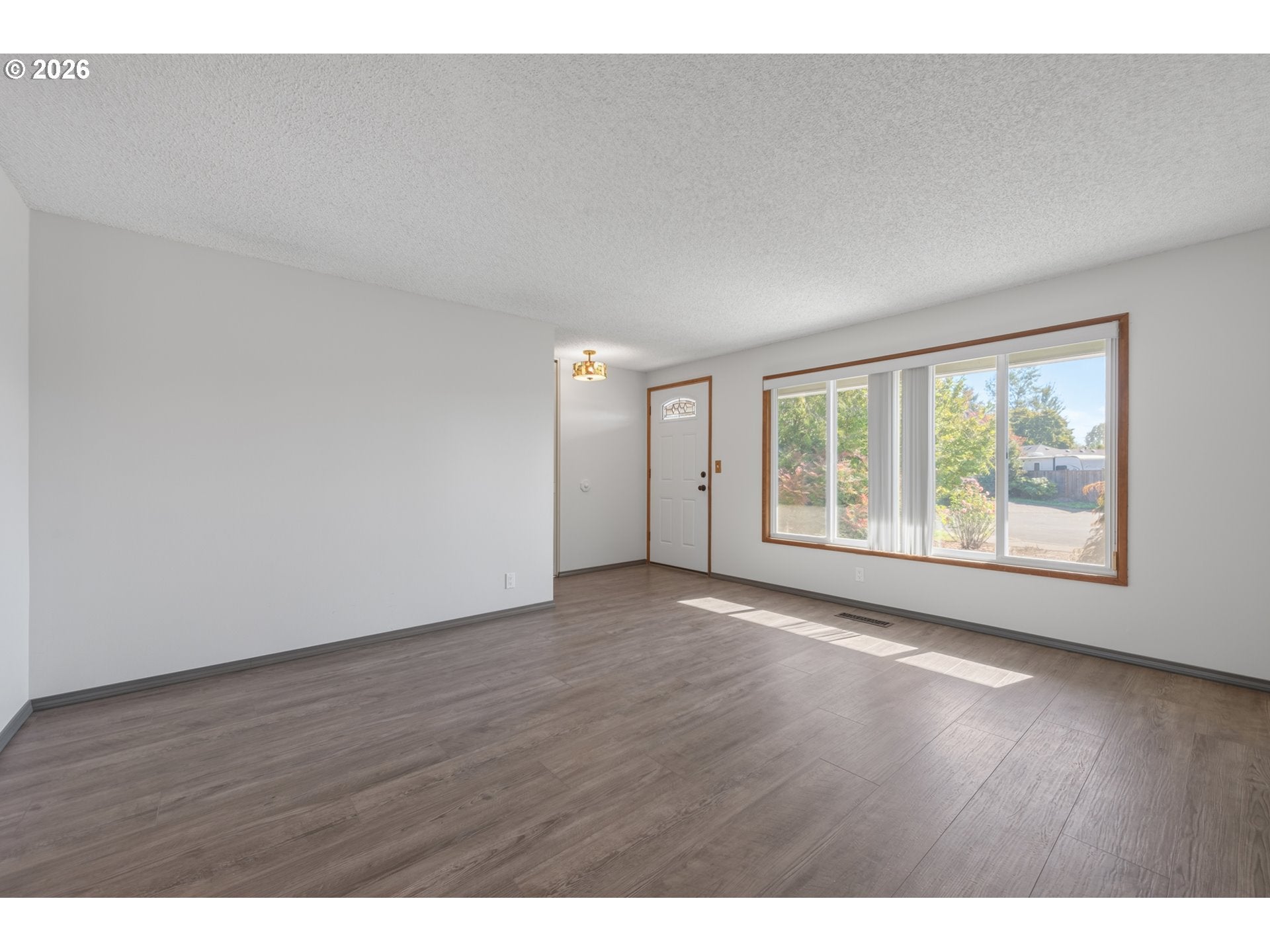 1180 BROCKTON PL