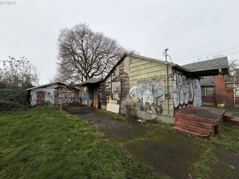 4611 N MINNESOTA AVE Portland OR 97217