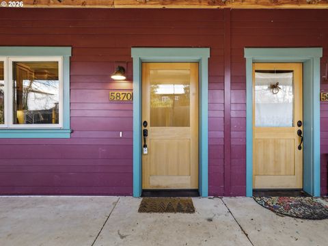 5870 NE MASON ST 9 Portland OR 97218