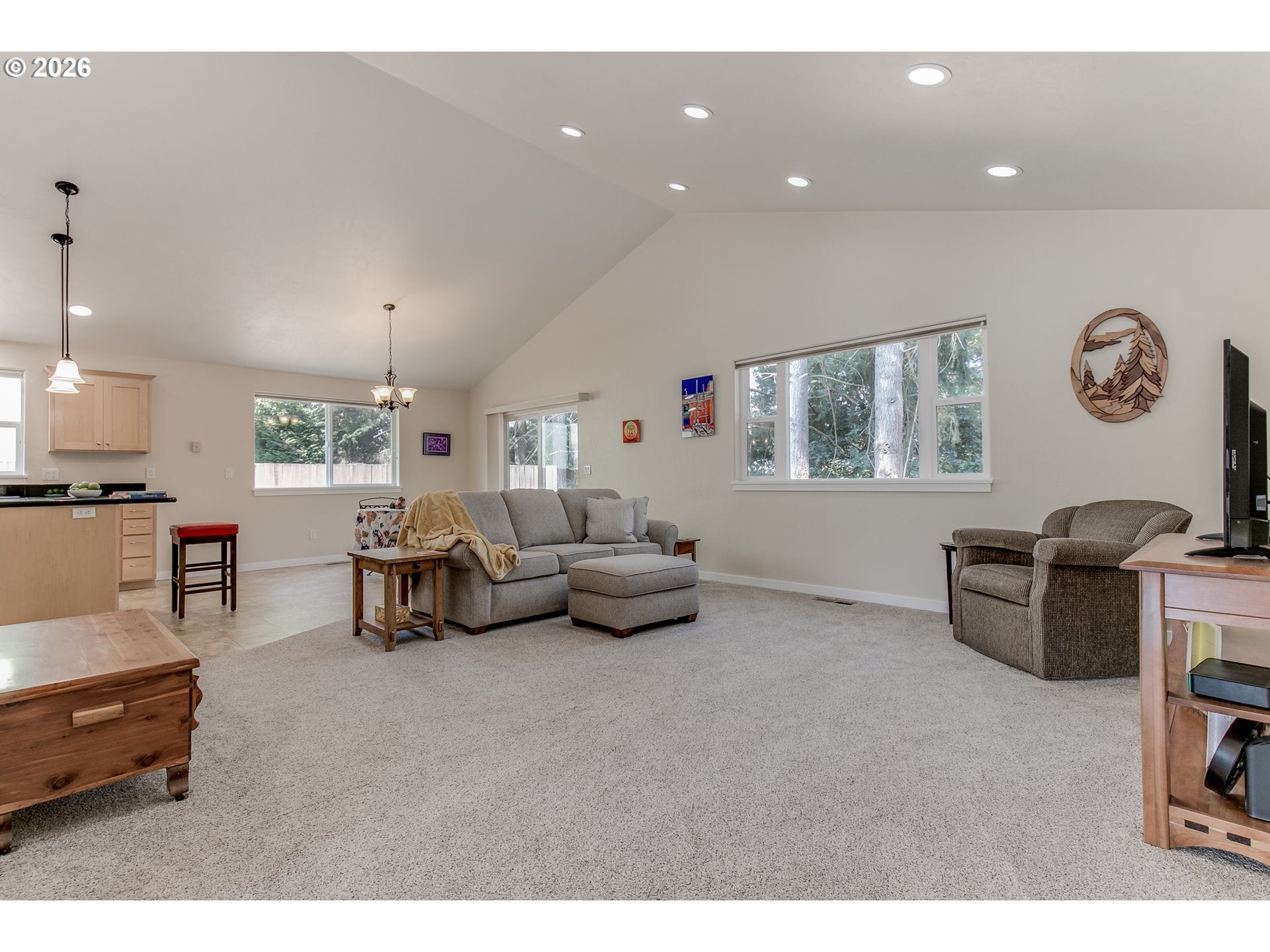 2279 Clear Vue LN