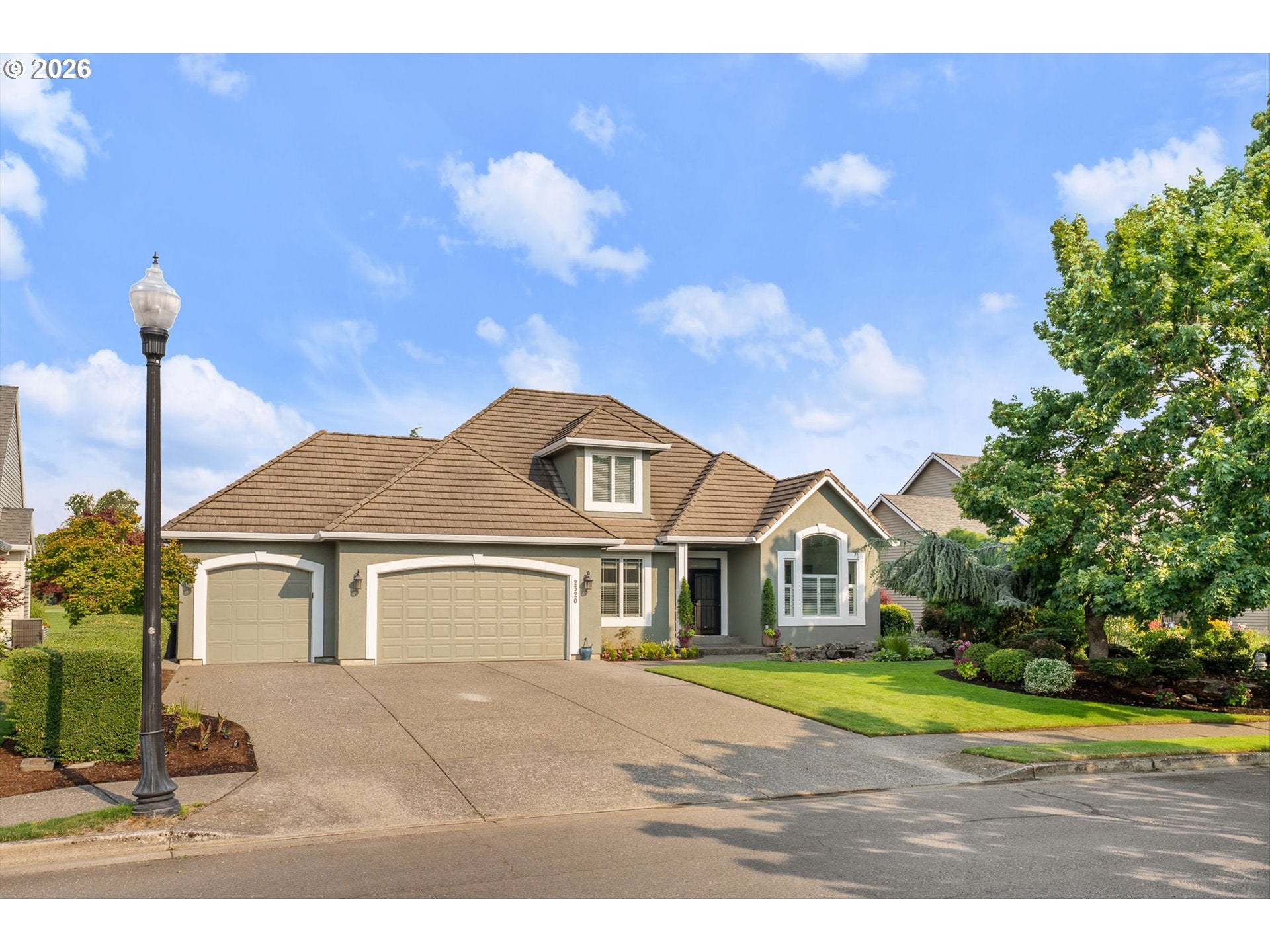 2320 MILLER FARM RD