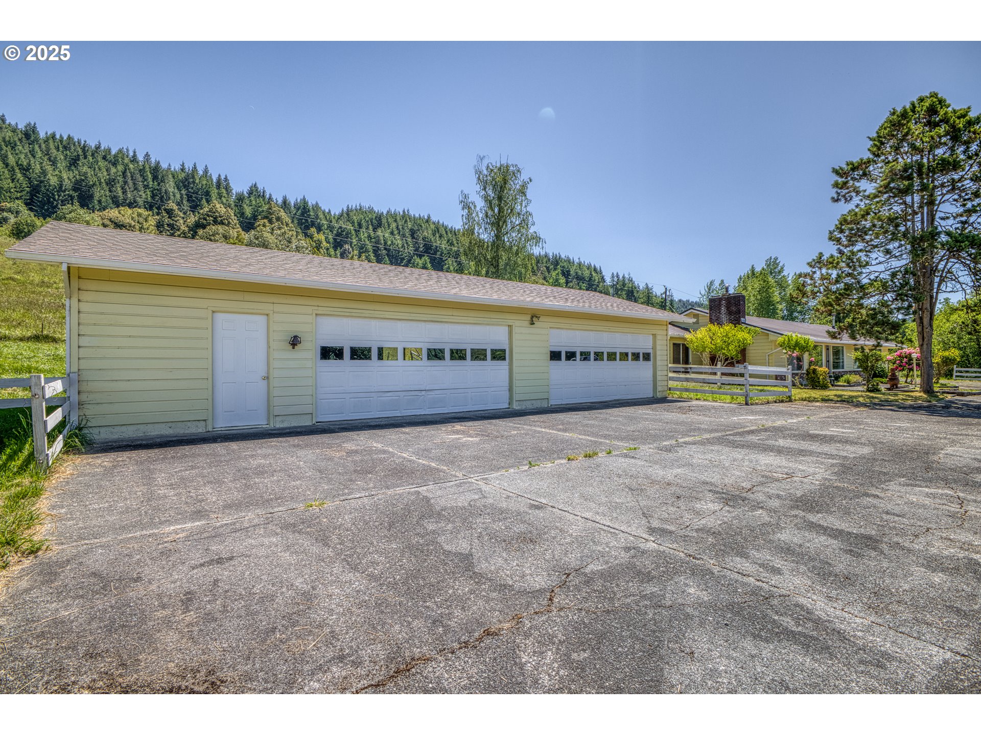 48587 HIGHWAY 242