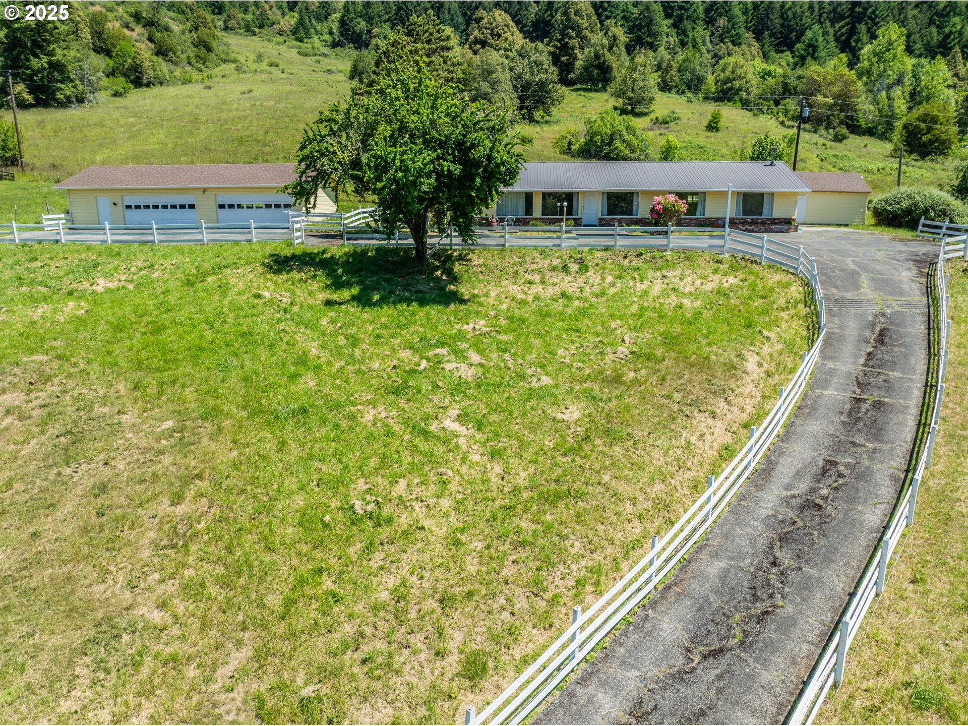 48587 HIGHWAY 242