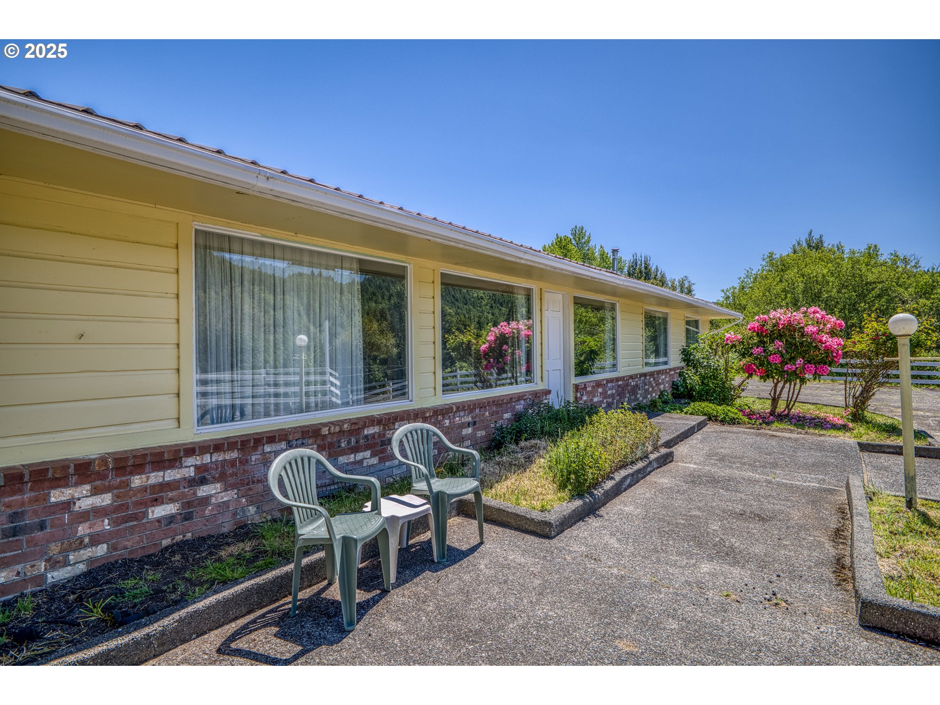 48587 HIGHWAY 242
