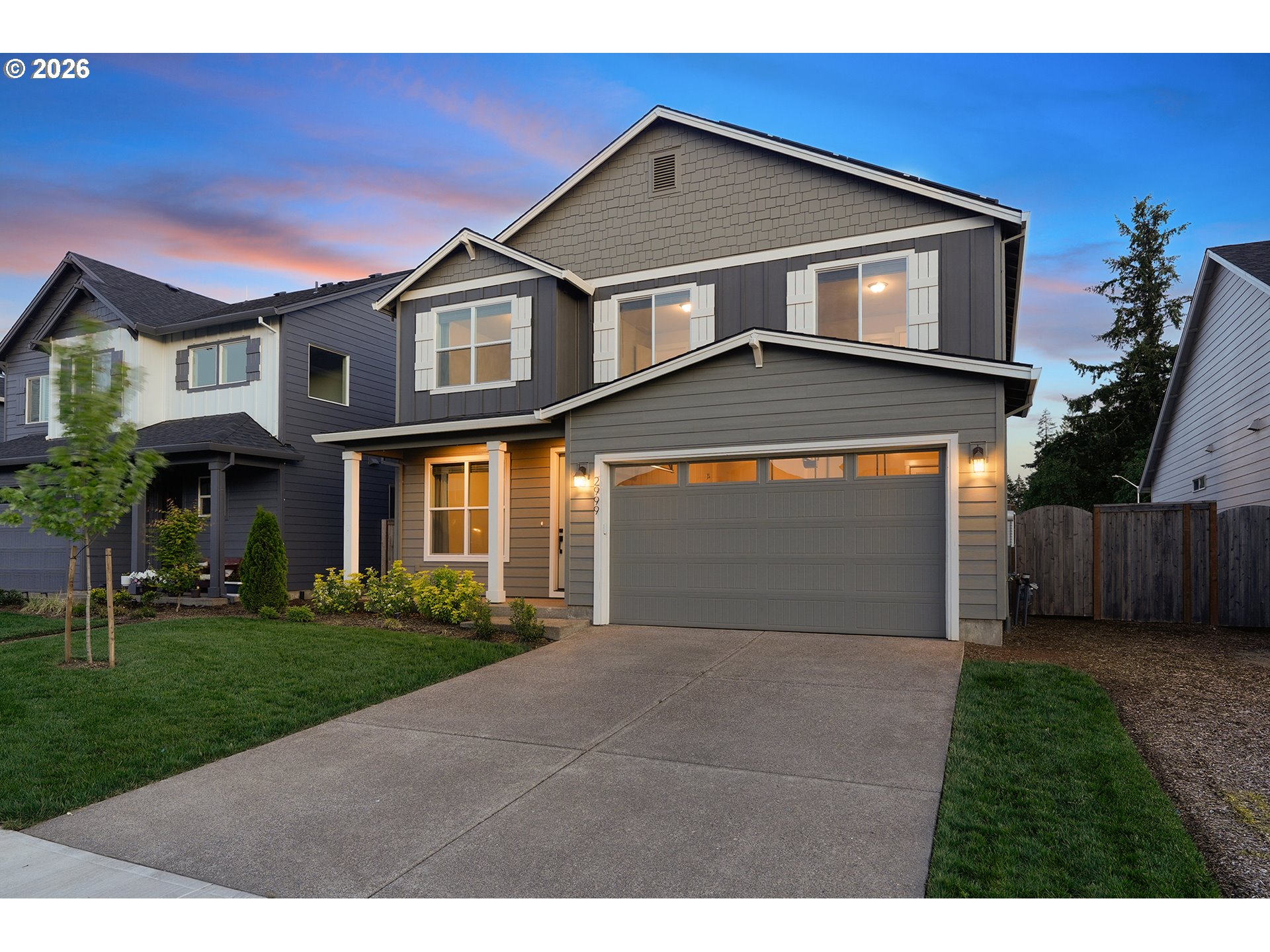 2999 S QUARTZ DR