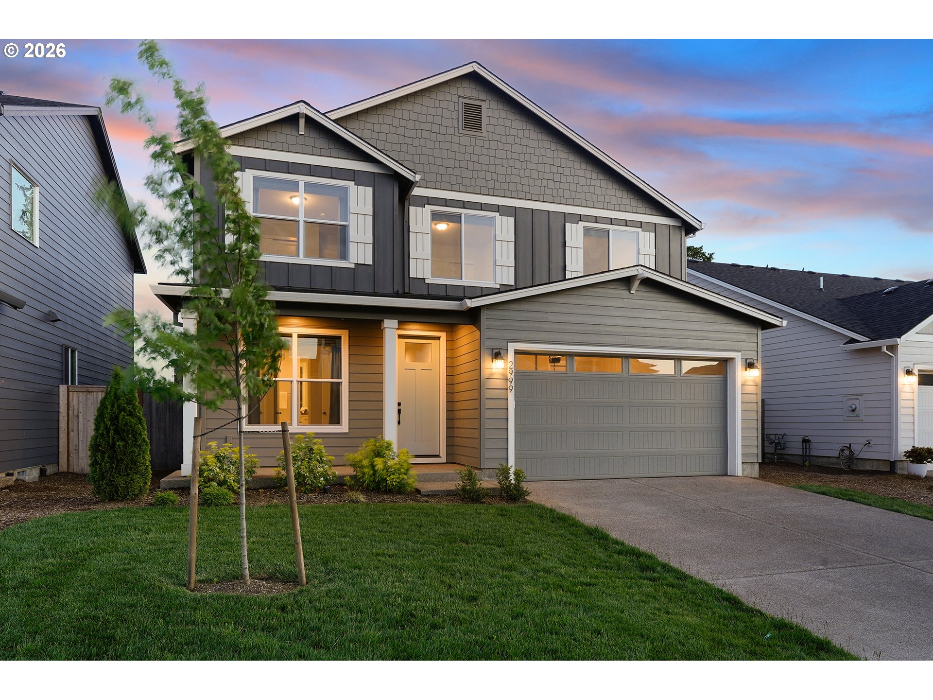 2999 S QUARTZ DR
