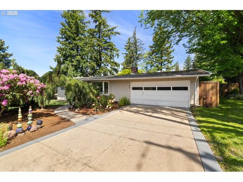 6907 SW FLORENCE LN Portland OR 97223