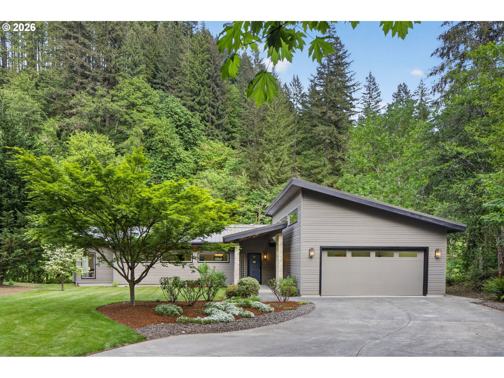 282 RIVER GLEN RD