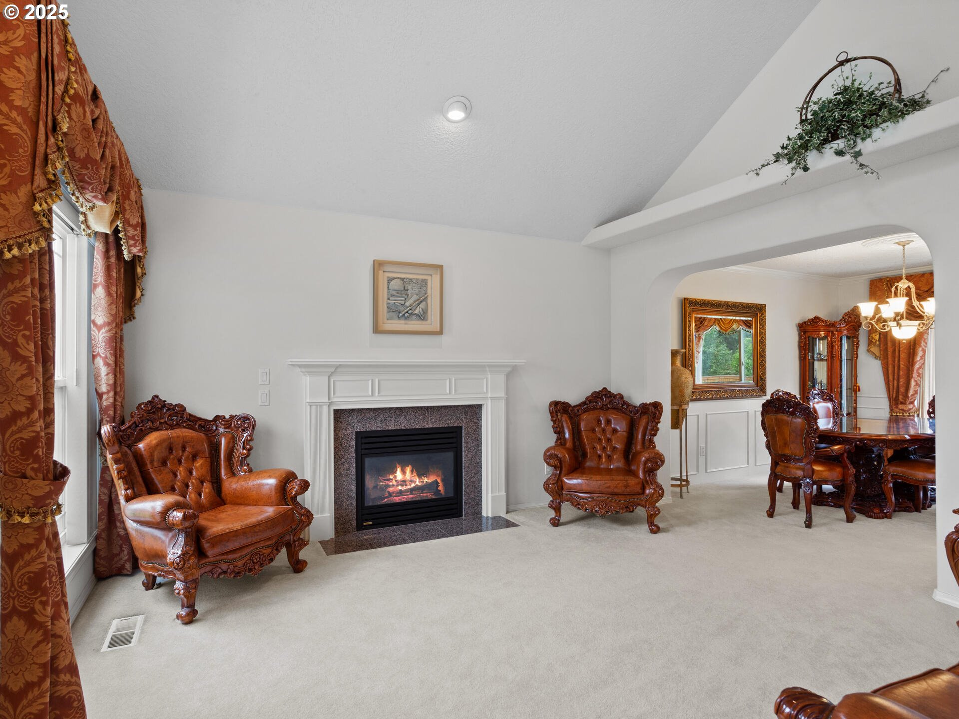 Vancouver, Washington 98686, United States, 5 Bedrooms Bedrooms, ,4 BathroomsBathrooms,Residential,Active,97586