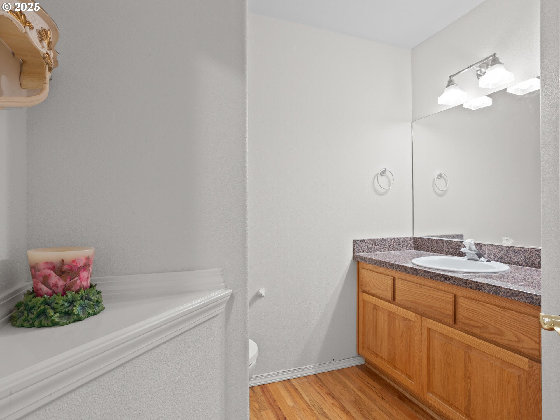 Vancouver, Washington 98686, United States, 5 Bedrooms Bedrooms, ,4 BathroomsBathrooms,Residential,Active,97586