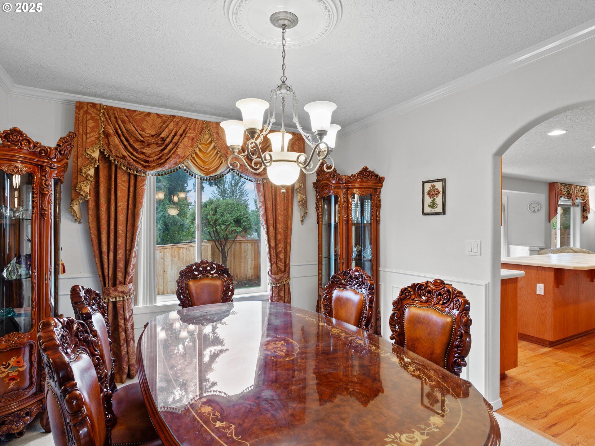 Vancouver, Washington 98686, United States, 5 Bedrooms Bedrooms, ,4 BathroomsBathrooms,Residential,Active,97586