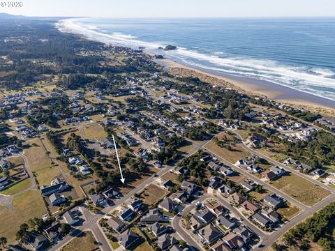 845 ROGERS PL Bandon OR 97411