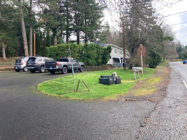 32605/32611 E HIST COLUMBIA RIVER HWY