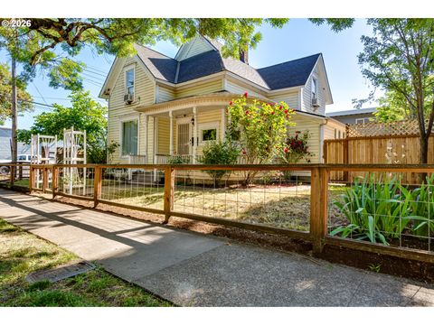 655 MONROE ST Eugene OR 97402