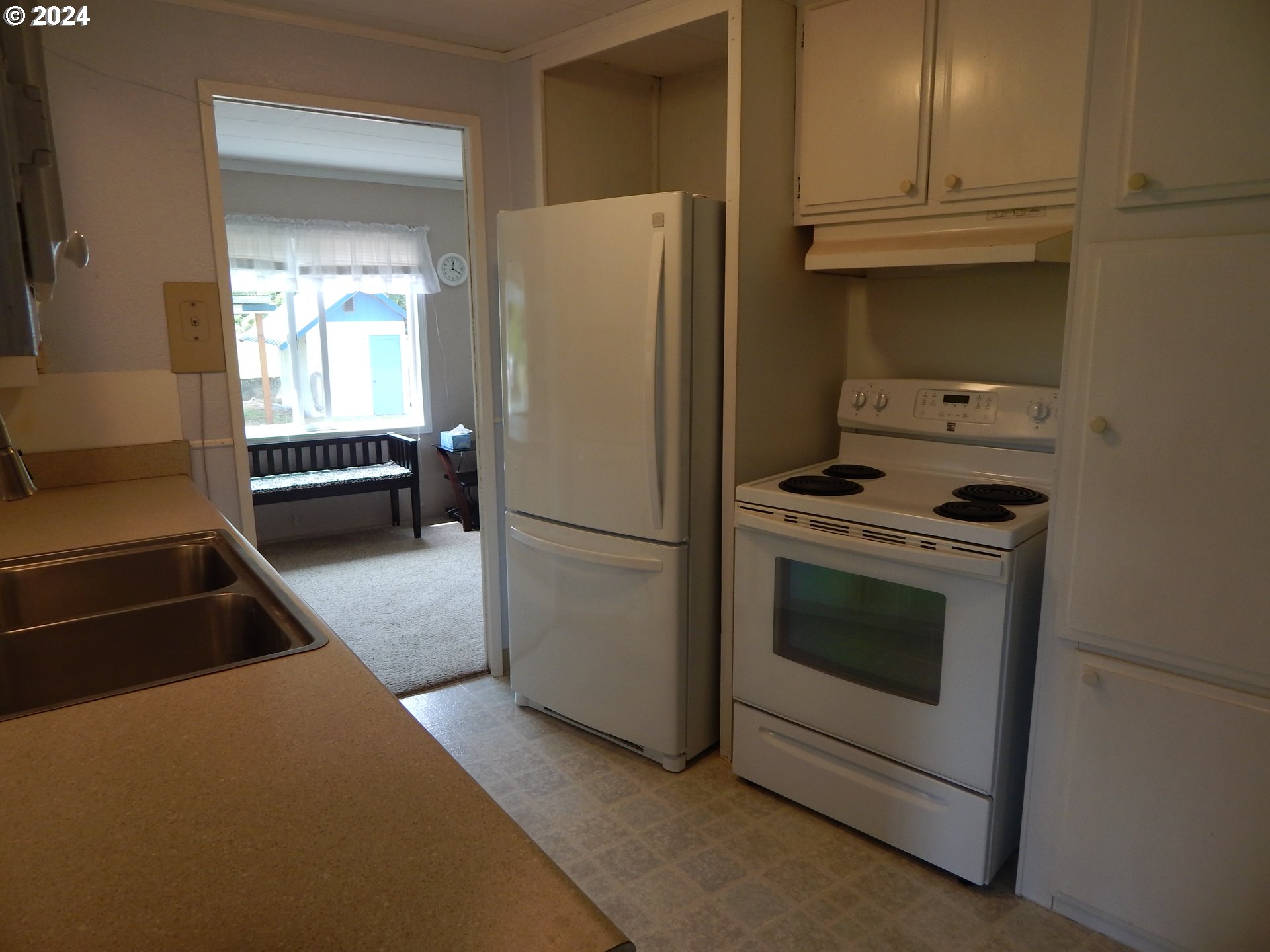 53194 COLUMBIA RIVER HWY