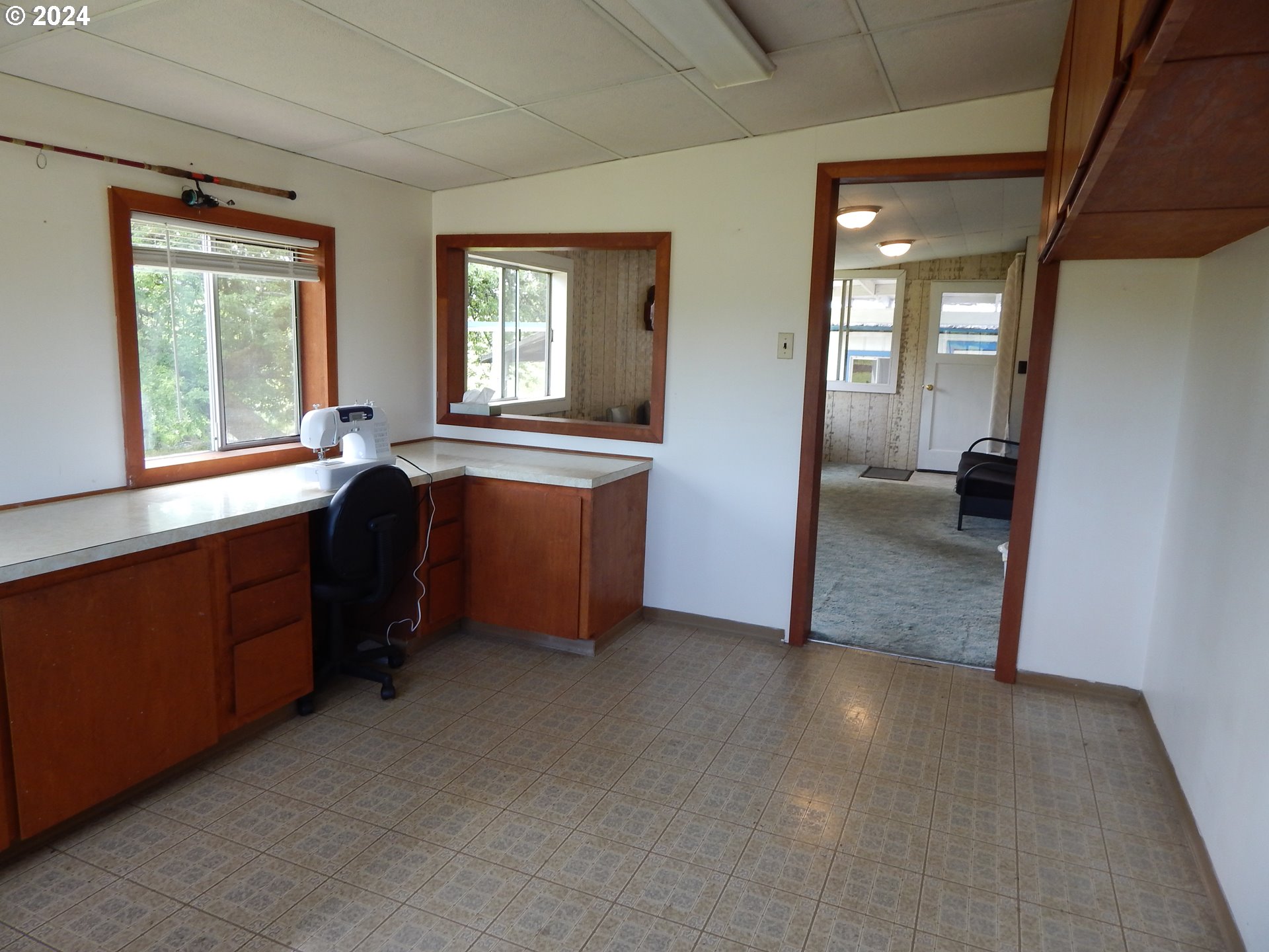 53194 COLUMBIA RIVER HWY