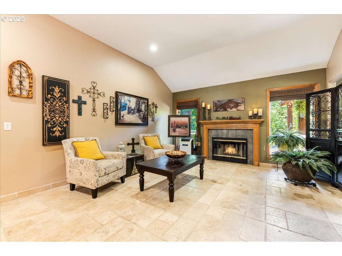 Hillsboro, Oregon 97123, United States, 3 Bedrooms Bedrooms, ,2 BathroomsBathrooms,Residential,Active,163481