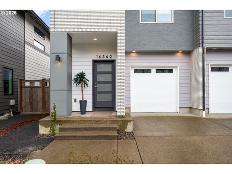 16562 SE SUNSHOWER PL Happy Valley OR 97086